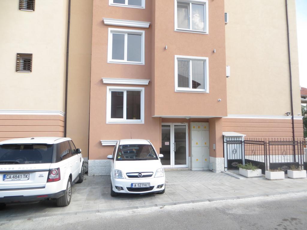 Апартамент Емона Apartment Бургас Екстериор снимка