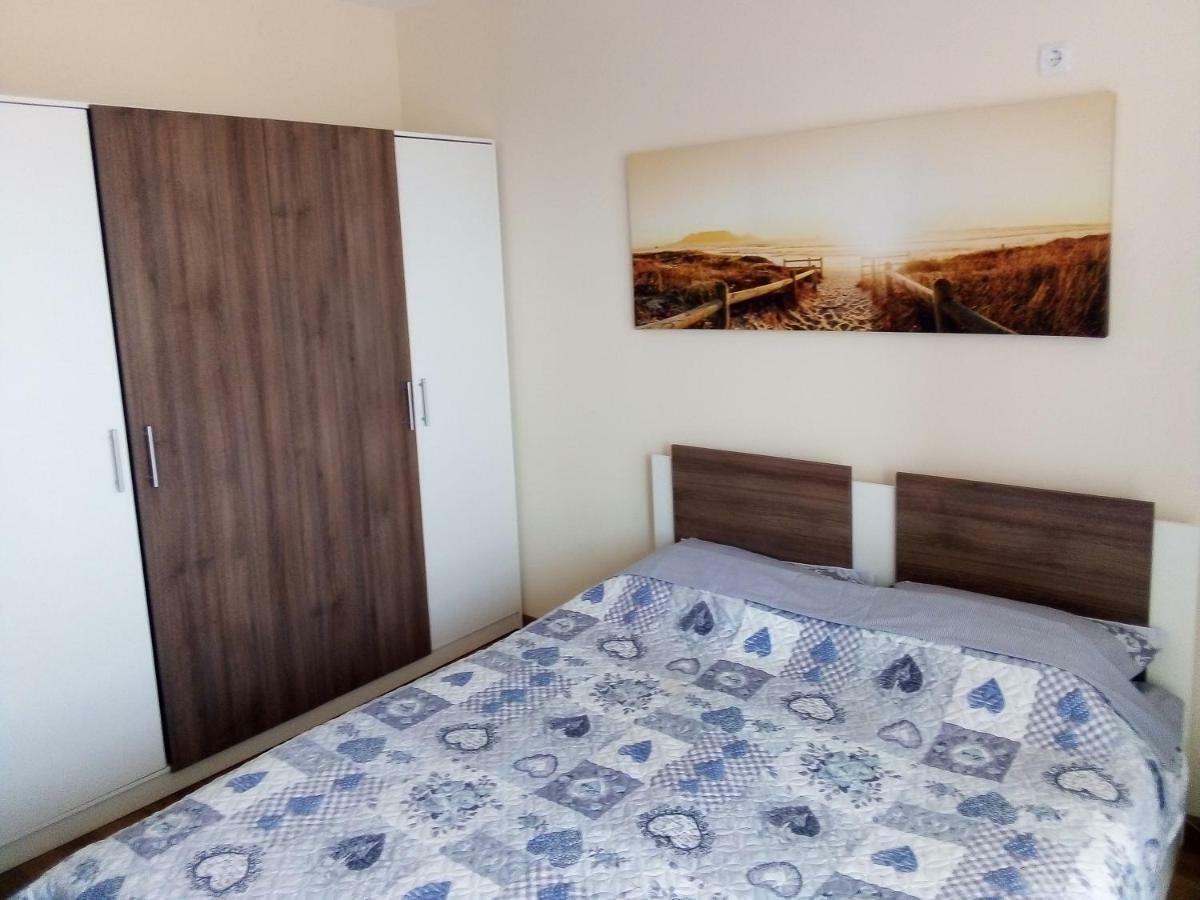 Апартамент Емона Apartment Бургас Екстериор снимка