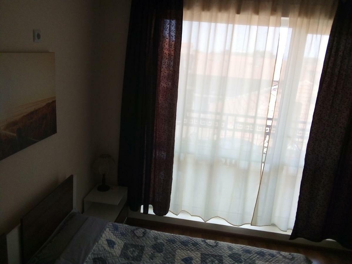 Апартамент Емона Apartment Бургас Екстериор снимка